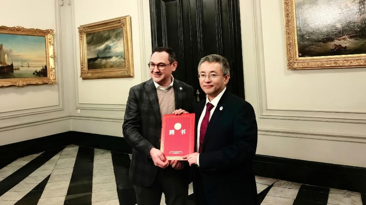 校长王永贵受聘西弗兰德应用技术大学荣誉教授