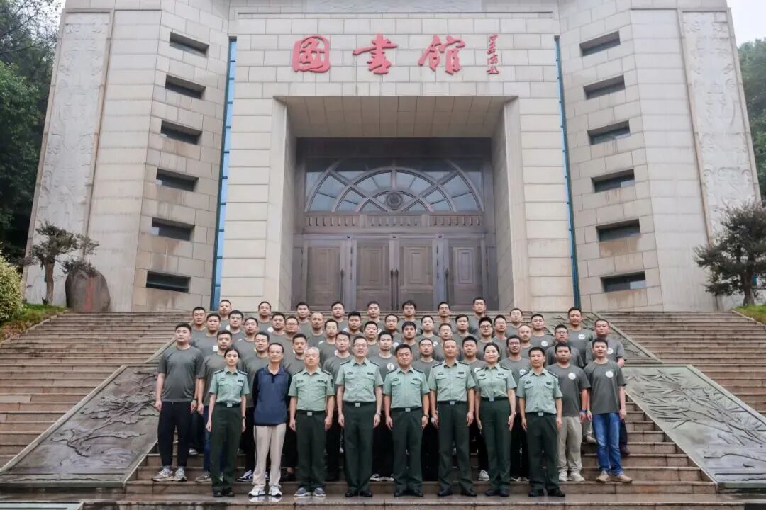 秩年返校 | 人武学院2015届校友重返母校